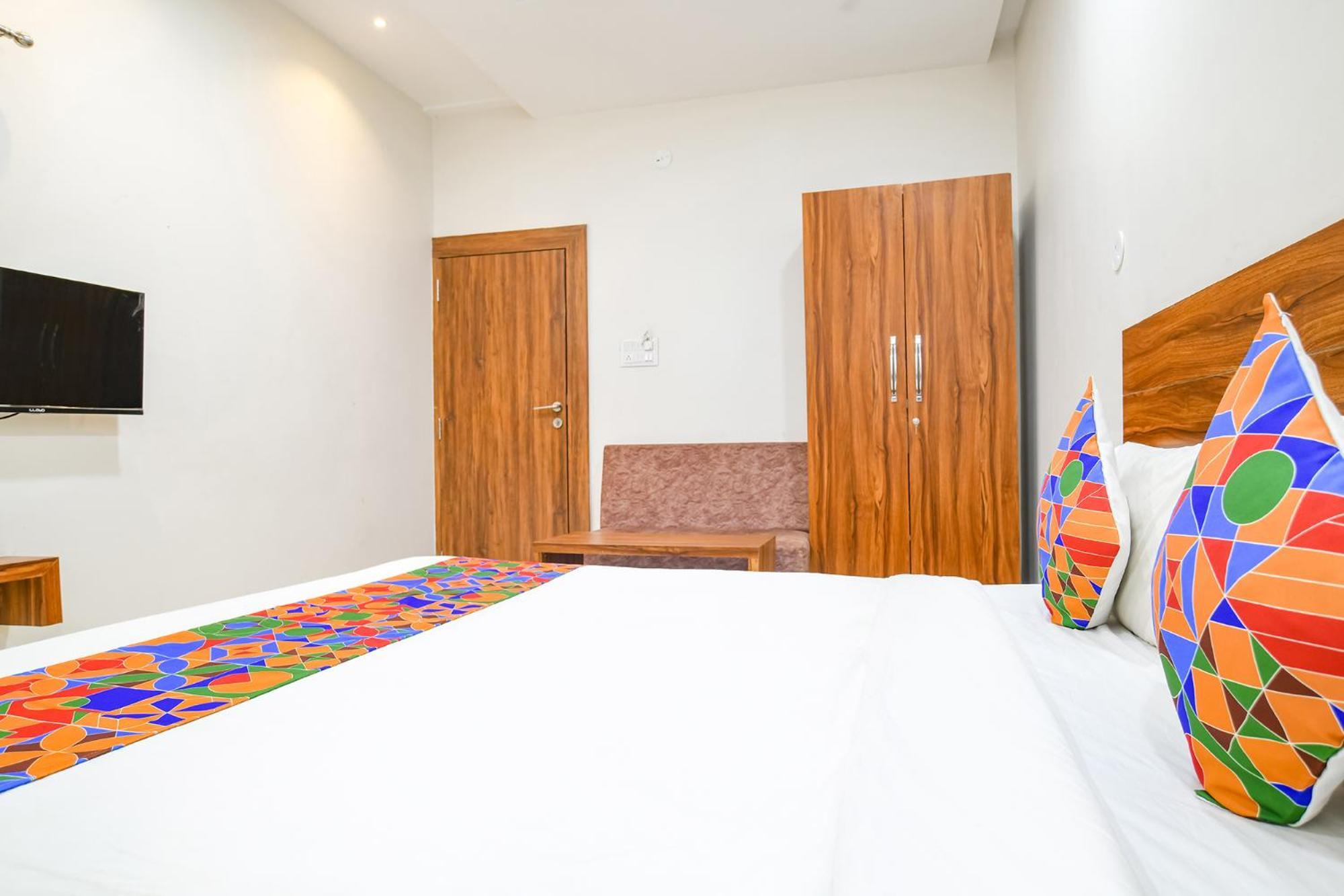 Hotel O Blue Sky Indore Exterior photo