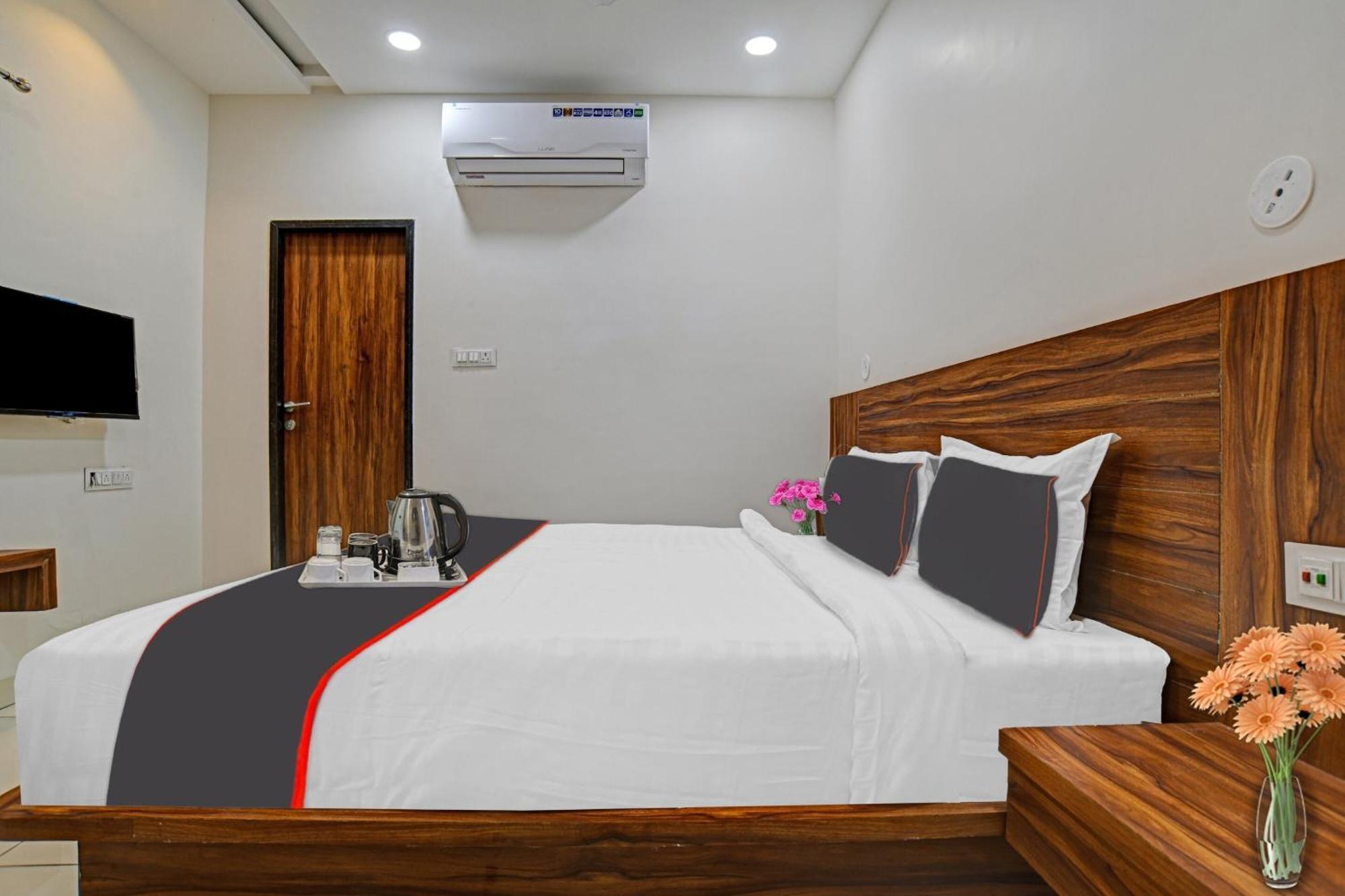 Hotel O Blue Sky Indore Exterior photo